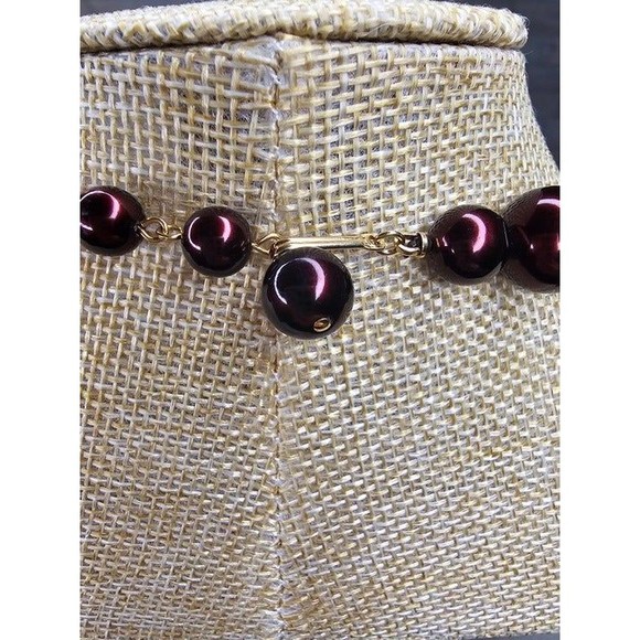 Vintage 10mm Faux Rich Chocolate Pearl Necklace 14"L + 5"Extender - Picture 2 of 4